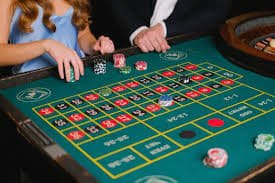 333 Casino promotion offer cards displayed on Philippine player device